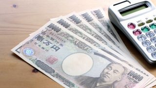 よく読んだら、もっと厳しいのはパート主婦世帯とひとり親世帯では? 新聞記事「専業主婦世帯、忍び寄る貧困 『稼ぐのは夫』意識抜けず」(2019/10/18付日本経済新聞夕刊)