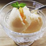 熱さ対策に、安心安全な手作りアイスクリームはいかが？　貝印のアイスクリームメーカーで簡単につくれます。